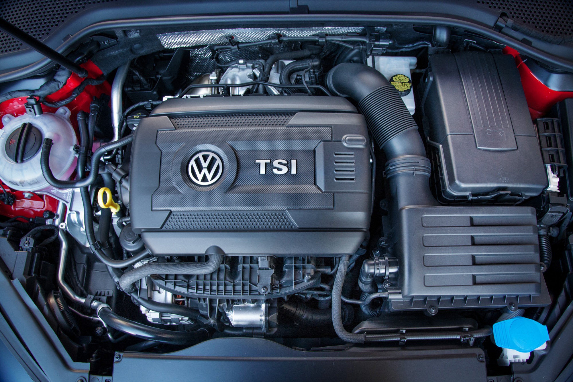 Двигатель пассат б6 1.8. Volkswagen Golf 1.4 TSI двигатель. Фольксваген гольф TSI 2.0. Volkswagen Golf TSI 1.4. Двигатель Volkswagen Golf 6 1.2 TSI.